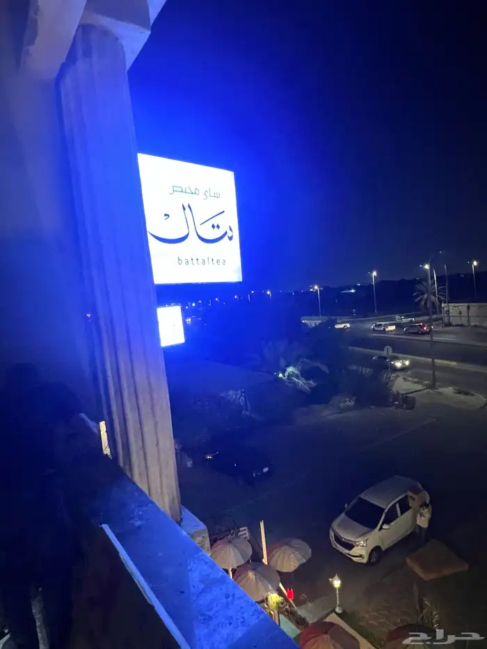 تصنيع وتركيب واجهات حسب متطلبات البلدية حروف بارزة 23