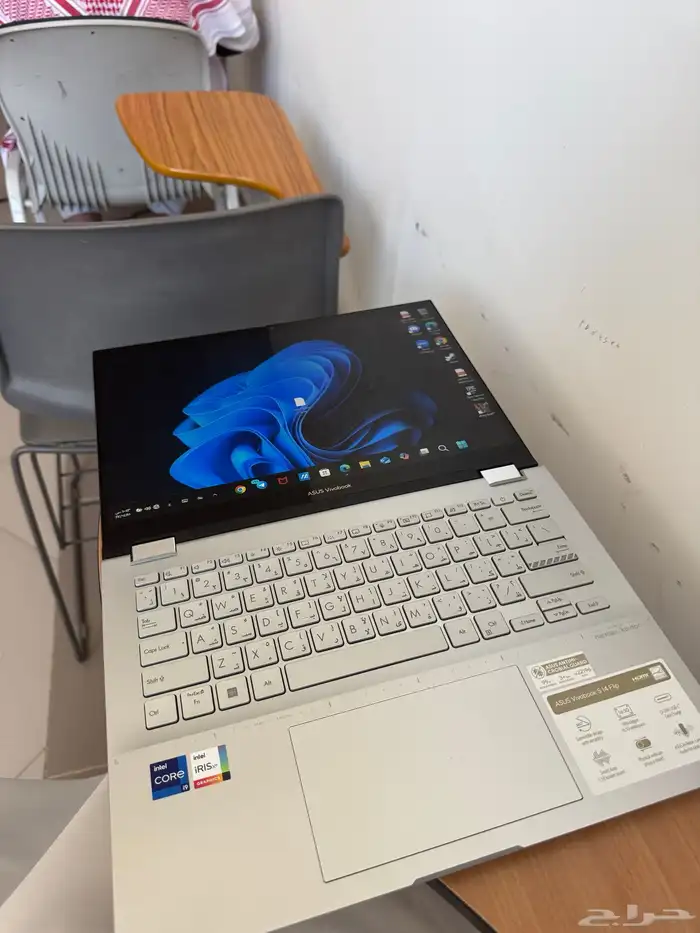 لابتوب ASUS (قابل للطي اللمس) 3