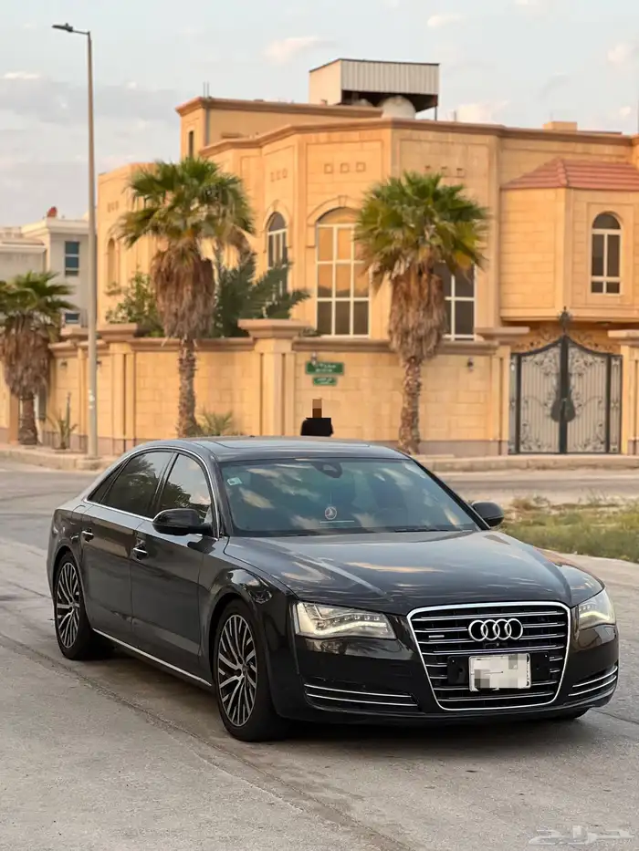 Audi A8 2014 1