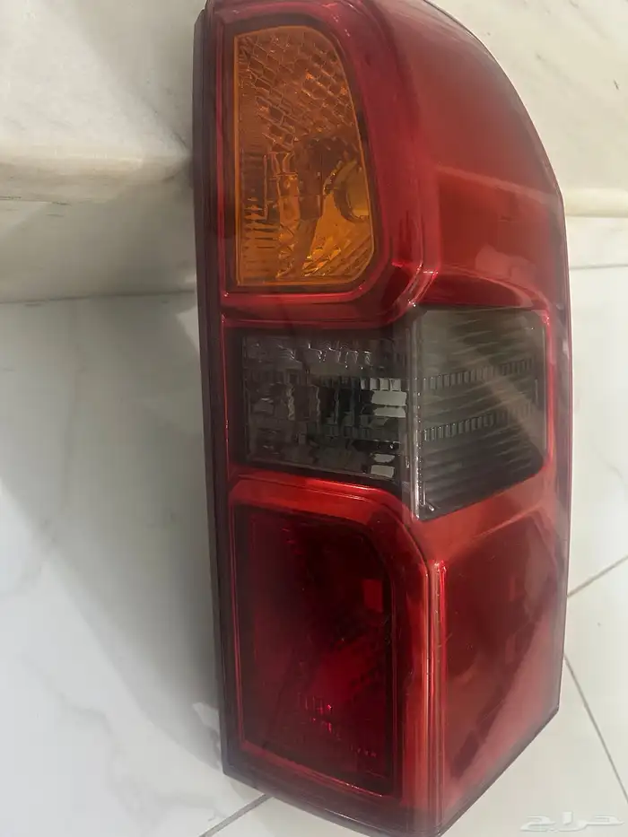 اسطب بترول 2006 نظيف يمين 1