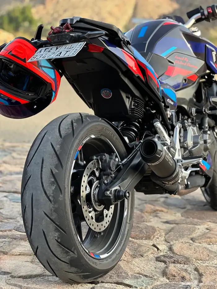 BMW F900R 2024 (2000km) 2
