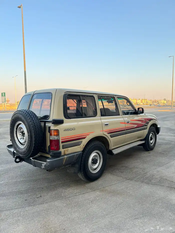 جيب لاندكروزر 97 5