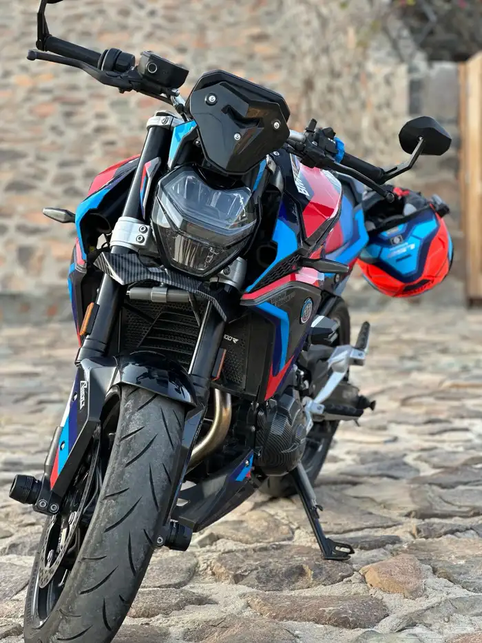 BMW F900R 2024 (2000km) 7