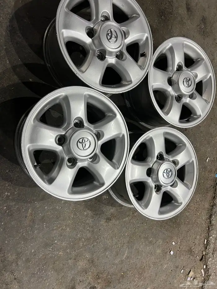 جنوط اصلي وكالة 98جيب فكسار مقاس 16 17