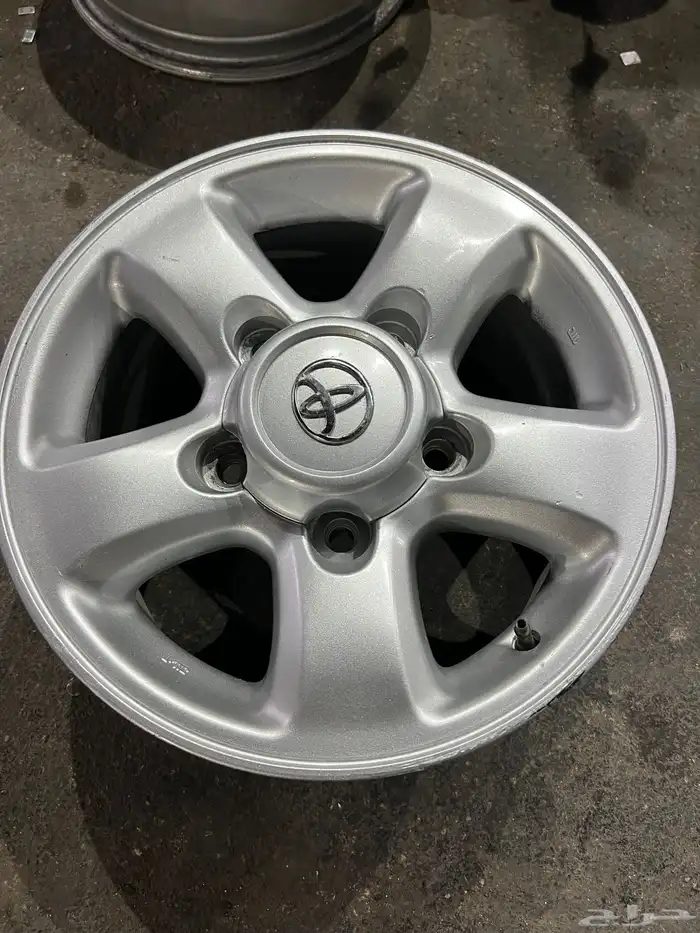 جنوط اصلي وكالة 98جيب فكسار مقاس 16 3