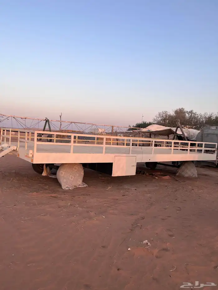 دكه للبيع الطول 8 في 4 3