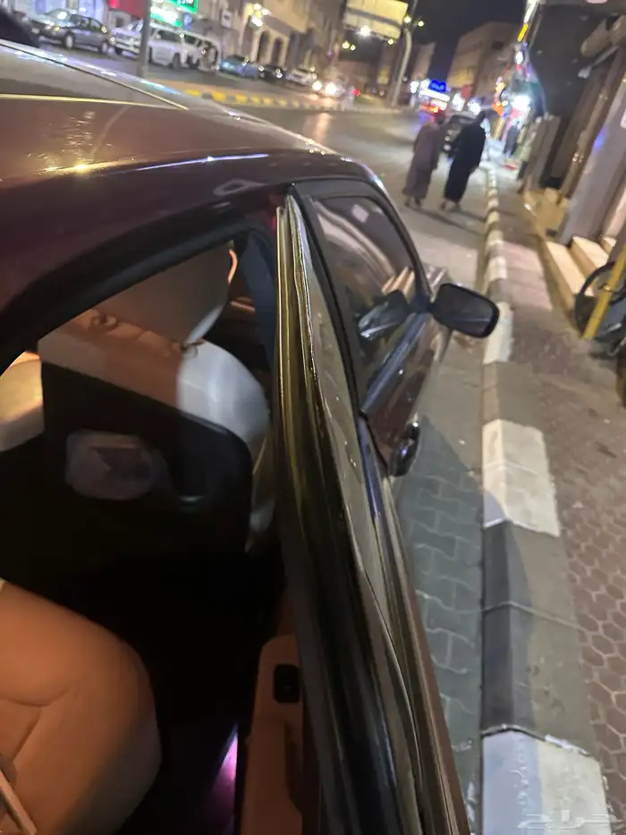 باب كرايزلر خلفي يمين وصدام امامي ليمتد 2
