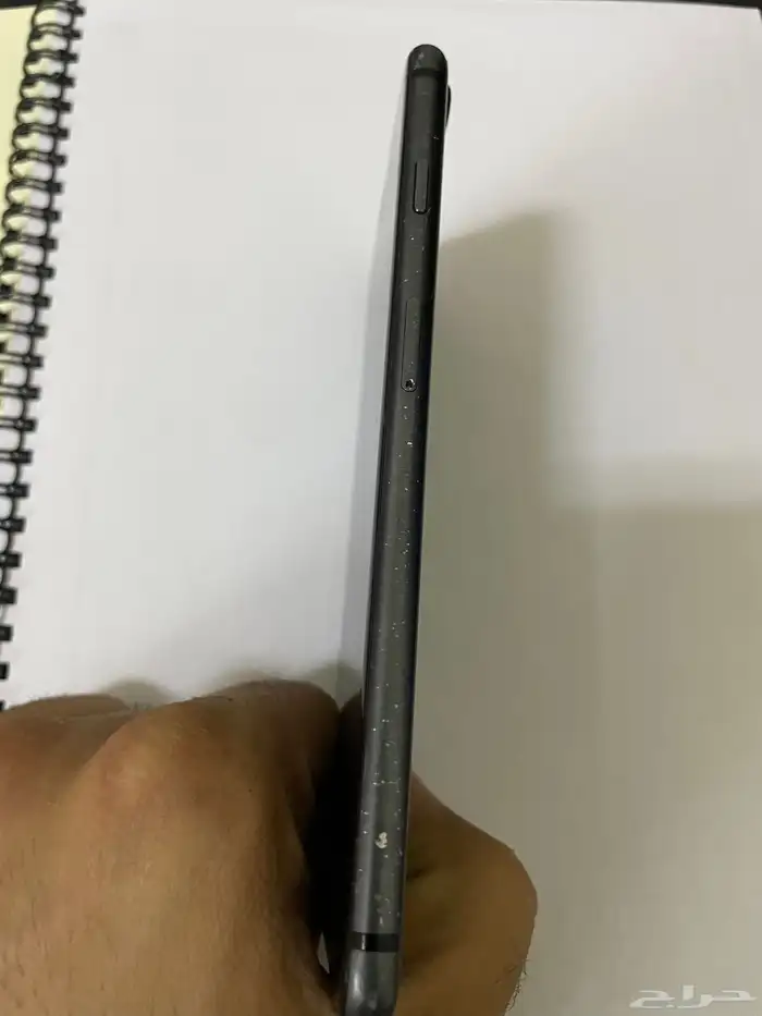 آيفون 8 بلس غير مفكوك 1