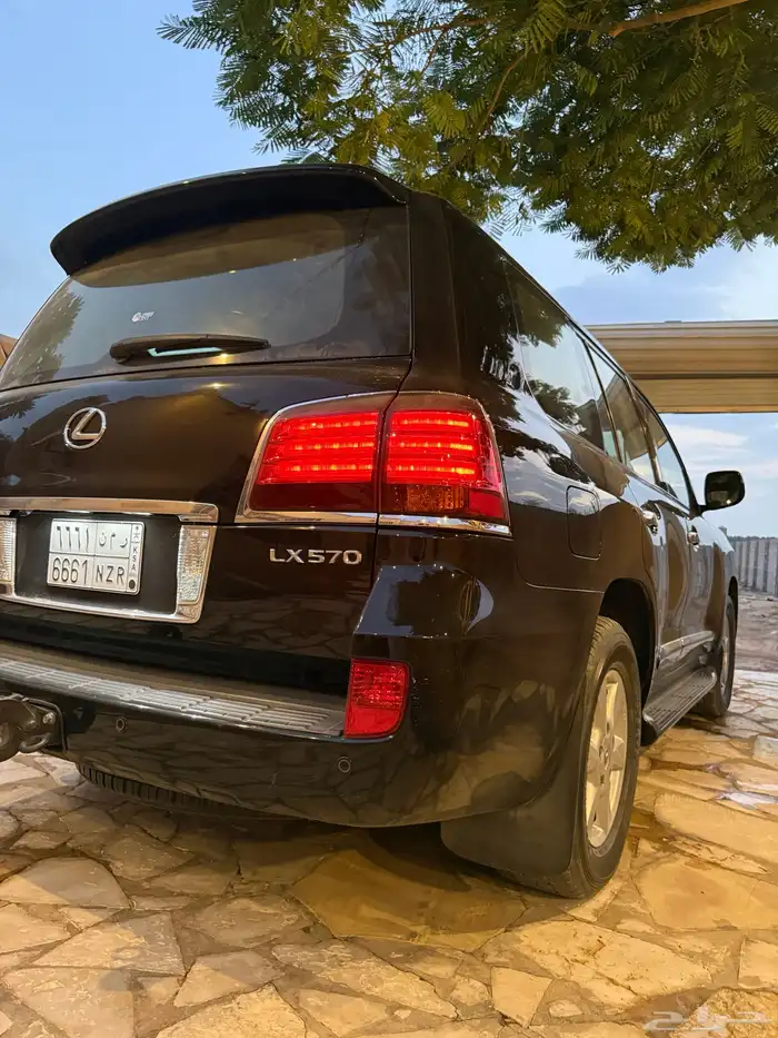 جيب لكزس LX570 بريمي 42