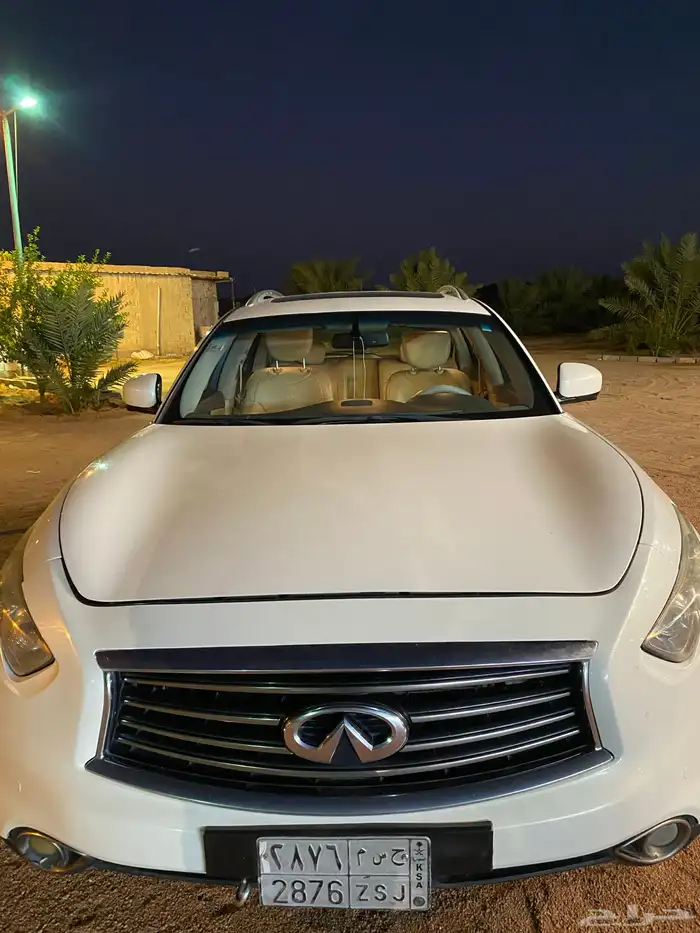 انفنتي QX70 فل كامل للبيع موديل 2013 11