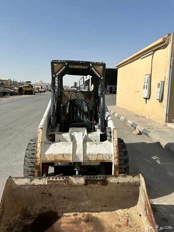 بوبكات S130 للبيع 3