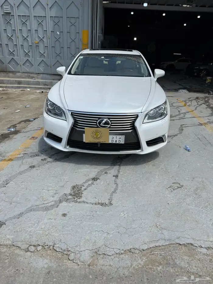 مركز رعود الخميس لصيانة السبارات 21