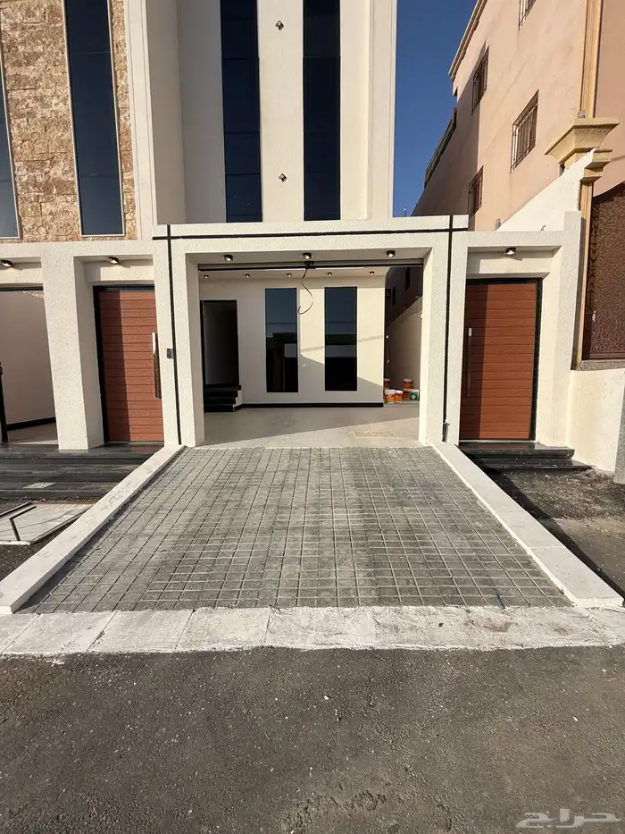 للبيع ارواف علويه وشقق ارضيه ف احد رفيده بأسعار تبدا 480الف 1
