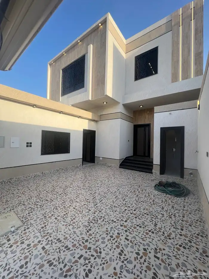 للبيع دور وملحق 8 غرف ينفع سكن واستثمار 5