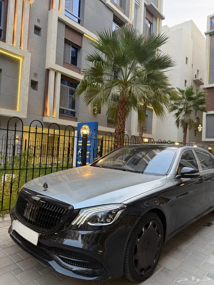 Mercedes مايباخ 2017 3