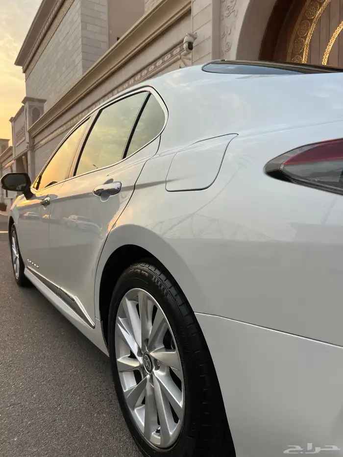 للبيع كامري GLE 2024 فل كامل نظيفه جدا 11