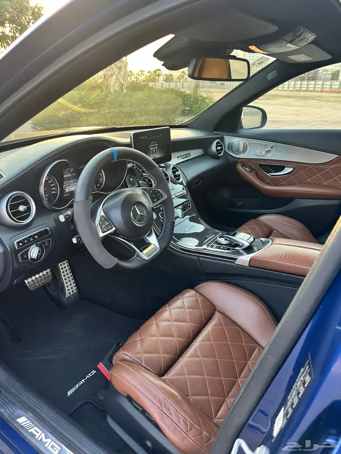 مرسيدس AMG c63s 2016 جفالي 32