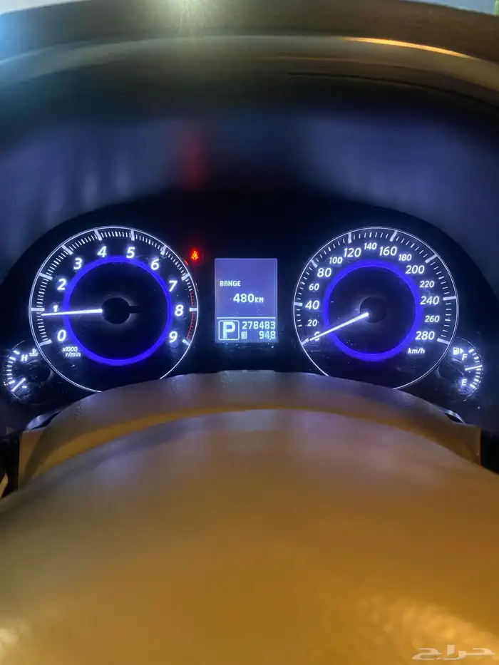 انفنتي QX70 فل كامل للبيع موديل 2013 14