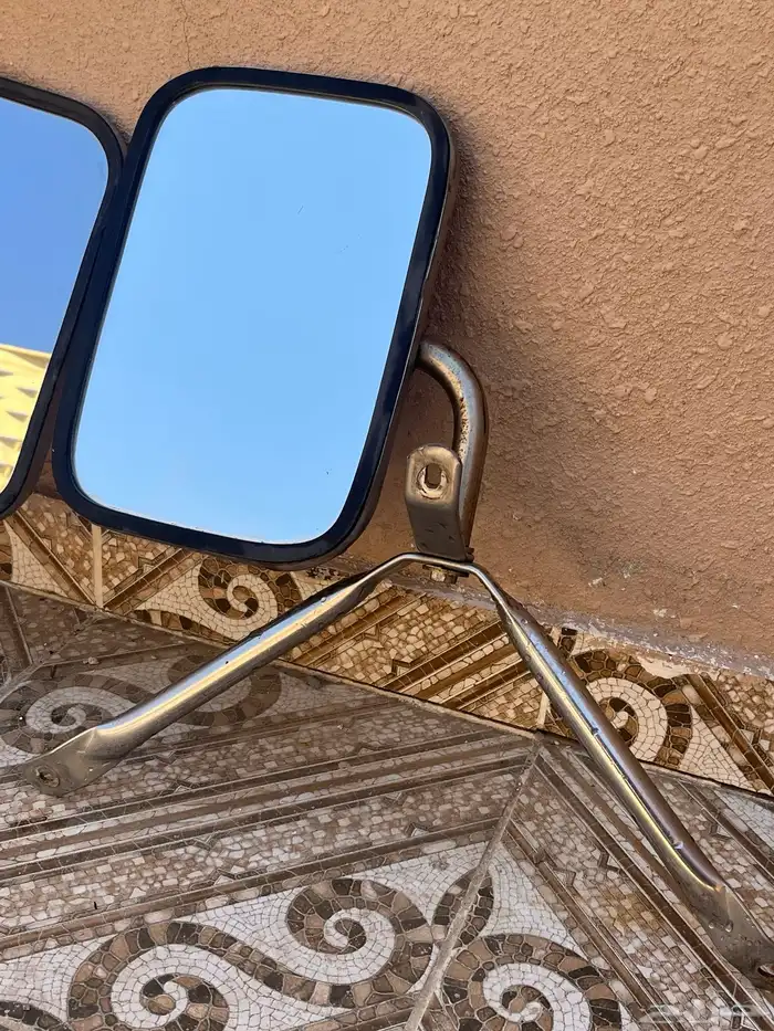 مرايات جمس سبعينات نظيفه جدا  بالجلد كامله 4