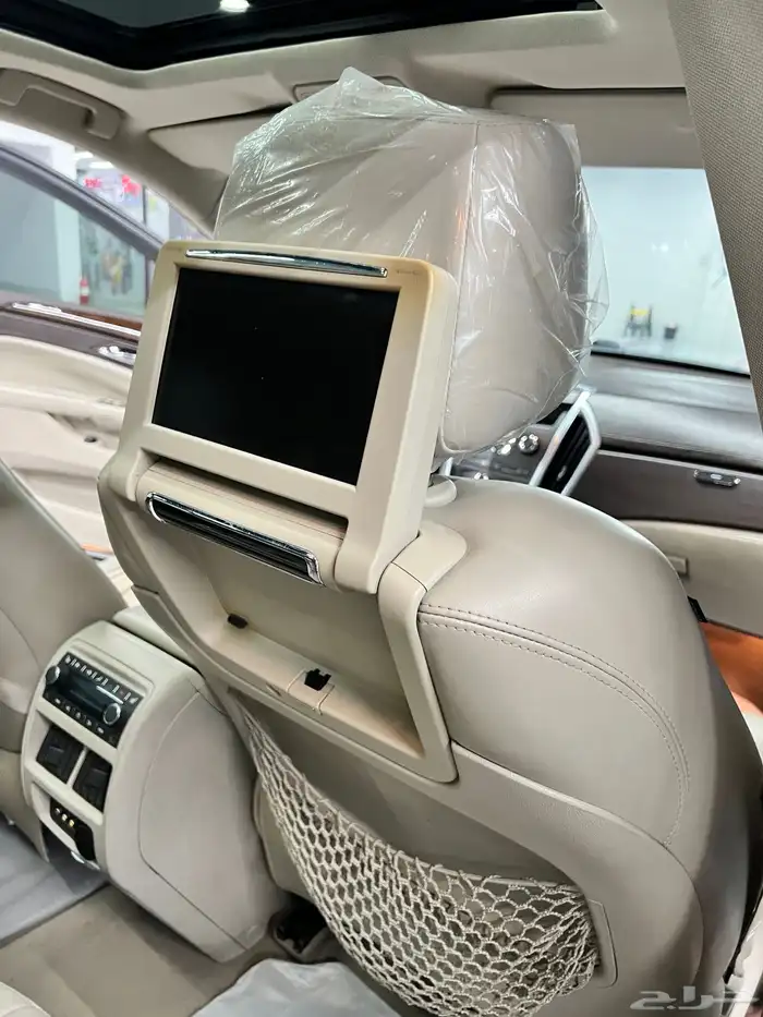 كاديلاك 2011 SRX فل كامل مخزن 21