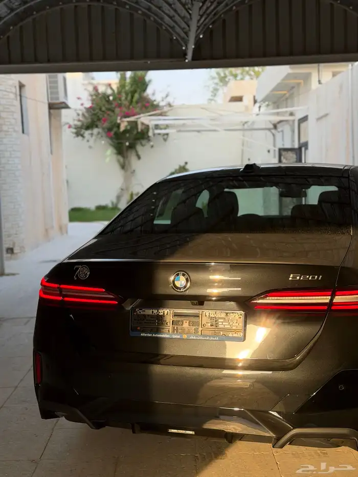 بي ام دبليو 520i 2026 6