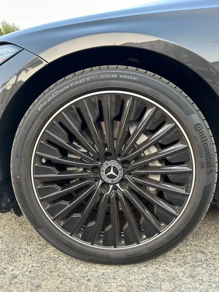 مرسيدس CLE 300 كوبيه 4