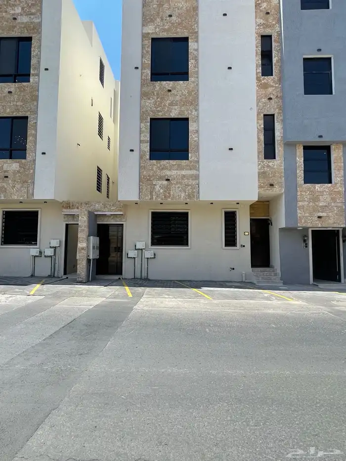 للبيع شقق ارضيه وعلويه 6 غرف من 600 الف ابها ح الموظفين 2
