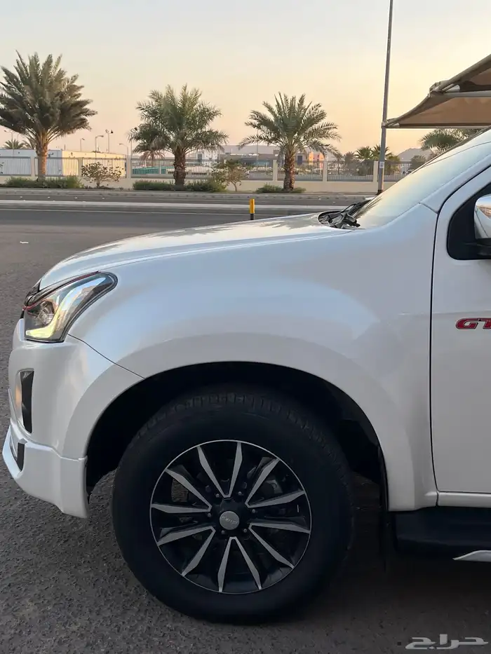 ايسوزو 2020 12