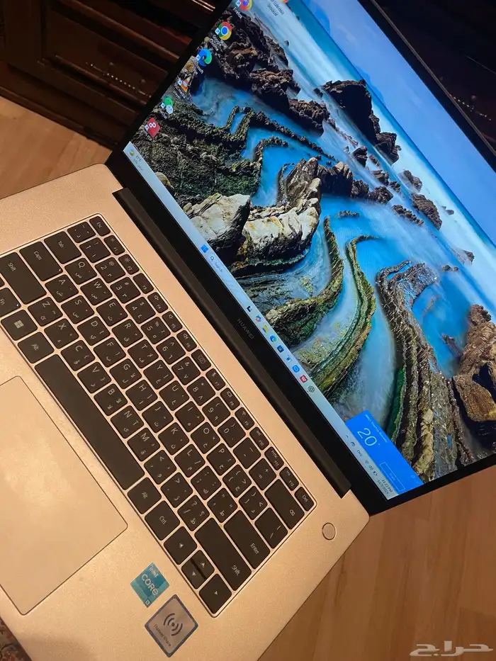 للبيع   Huawei MateBook D15 (i3) 0