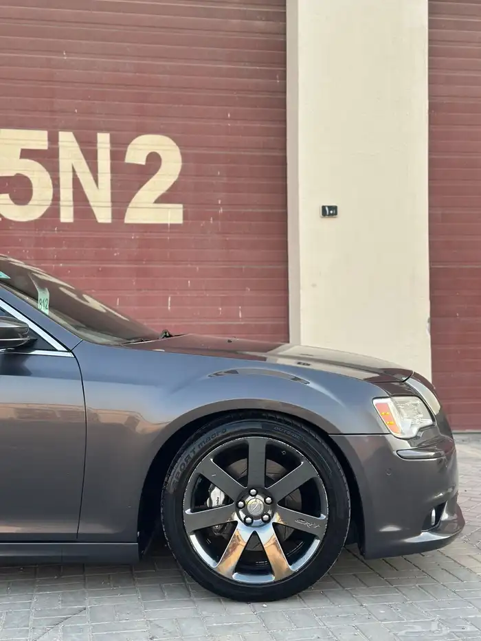 كرايسلر SRT بلاك ايدشن 2014 18