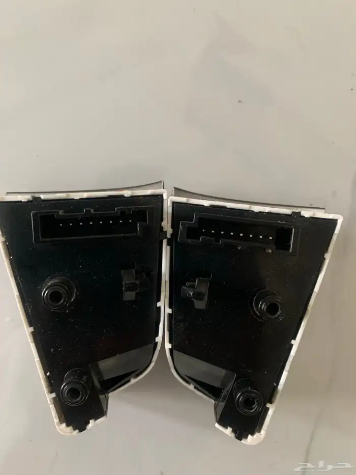 للبيع شاشة اكسنت  أزرار التحكم موديل 2012 إلى 2017 12