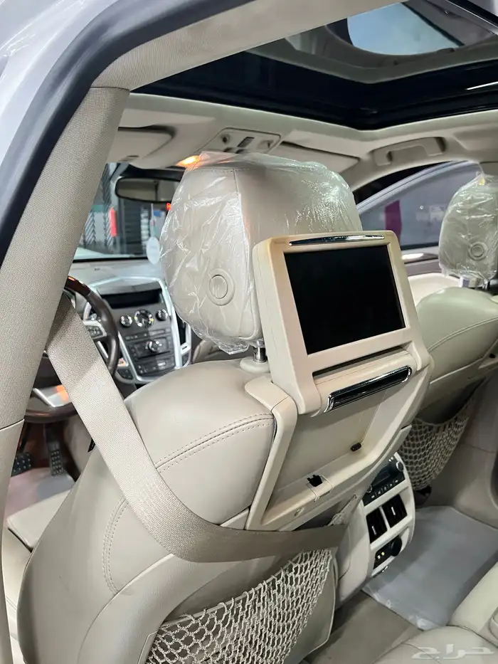 كاديلاك 2011 SRX فل كامل مخزن 25