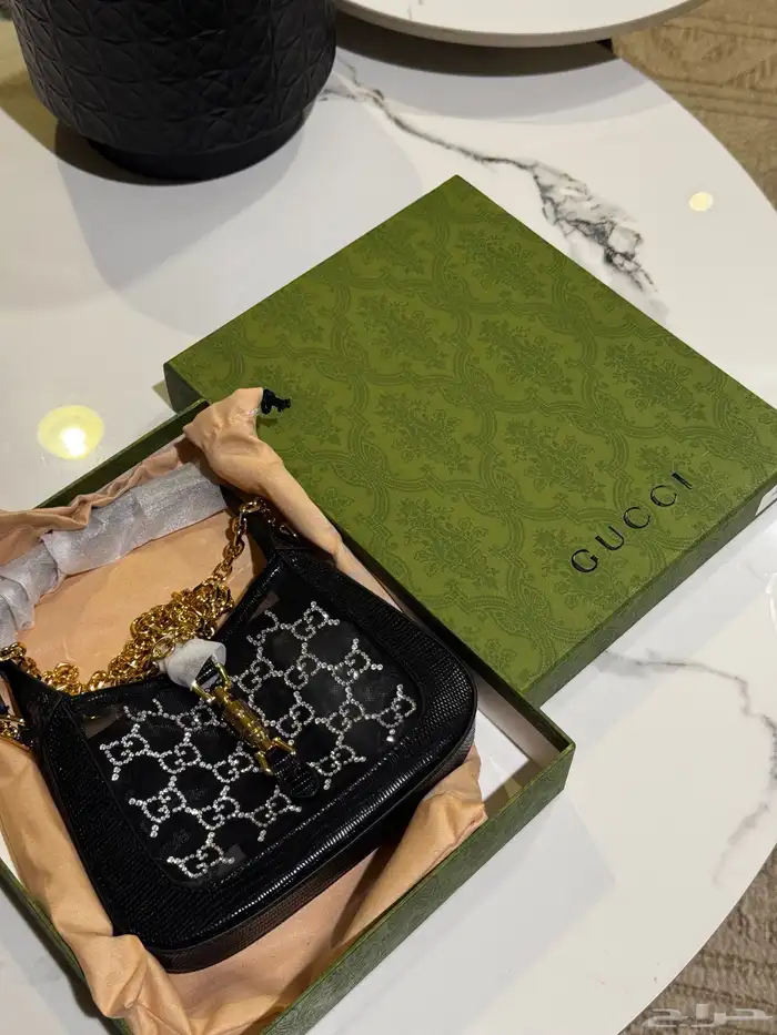 شنطة قوتشي 1