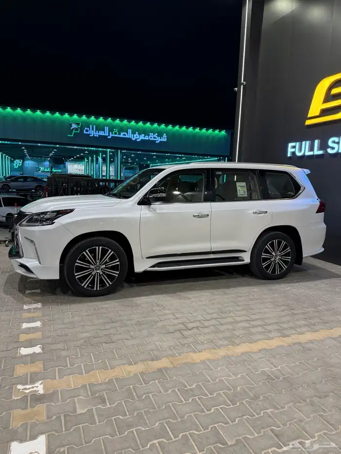 لكزس LX 570 موديل 2018 2