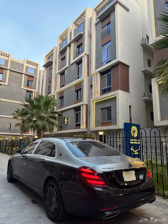 Mercedes مايباخ 2017 12