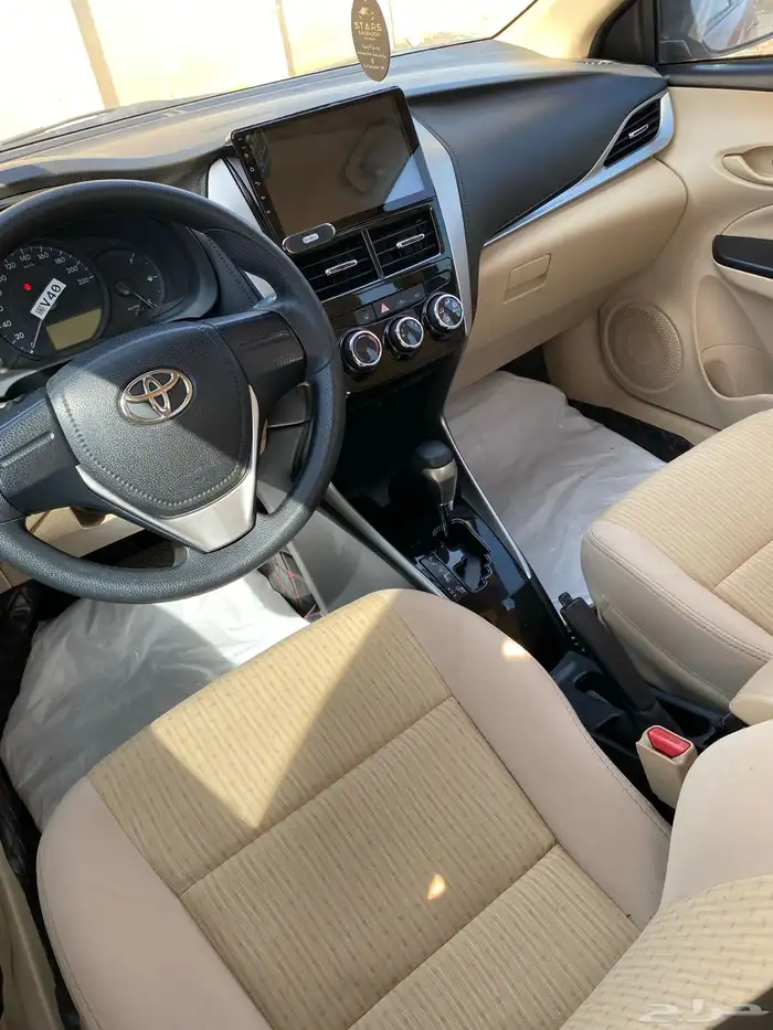 للبيع يارس 2020 ممشى 98 الف 8