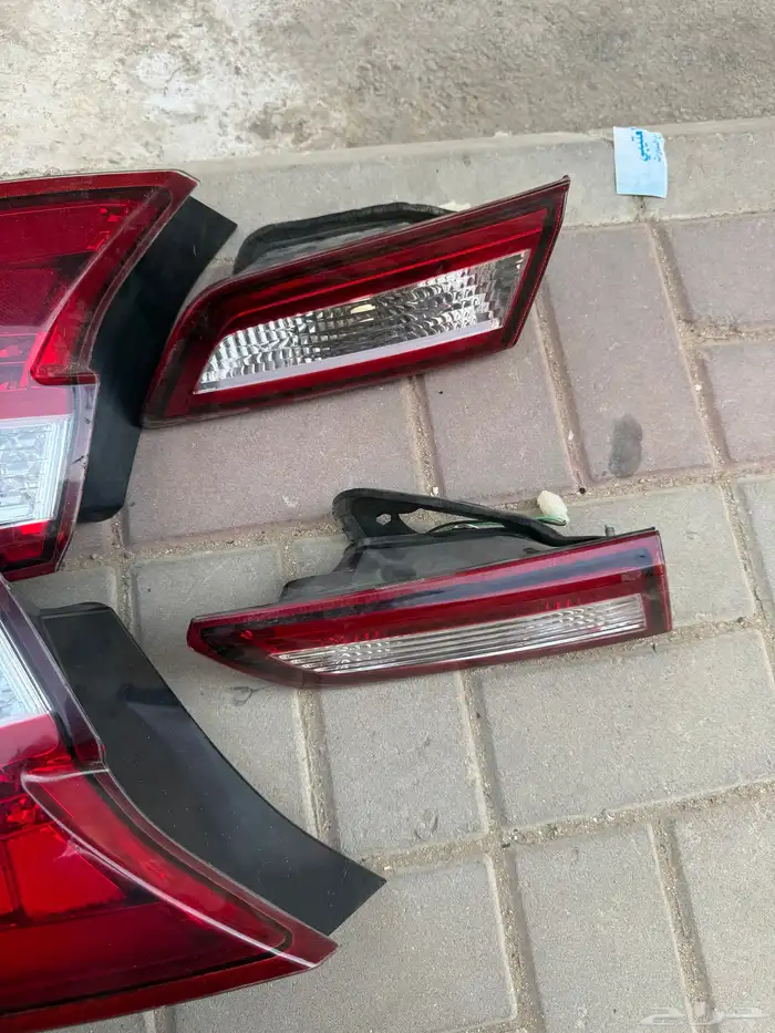 إسطبات خلفي كامري 1012-2015 1