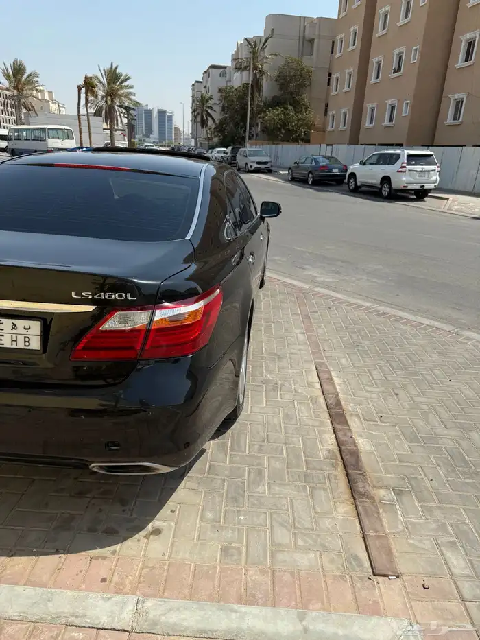 لكزس 460L موديل 2012 سعودي فل كامل 11
