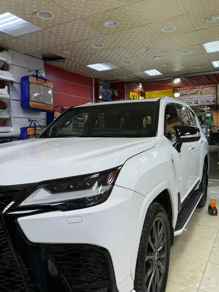ترهيم لكزس LX 600 من 2023-2024 بالكامل وسعر جدا ممتاز 8