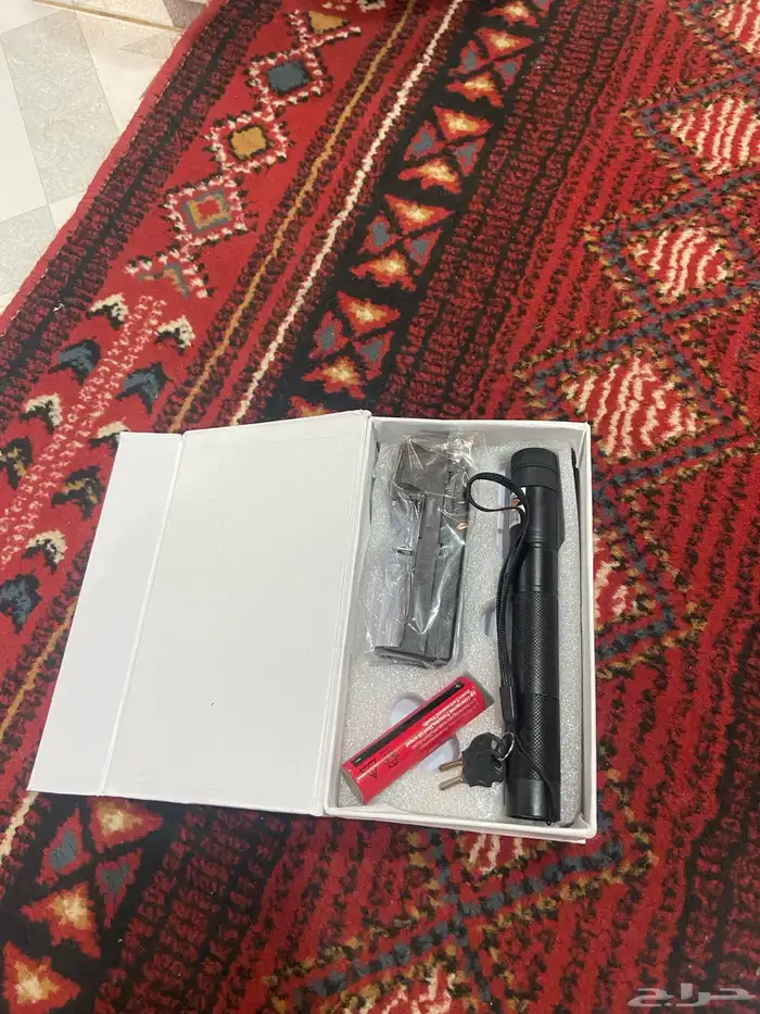 ليزر اخضر قوي 1