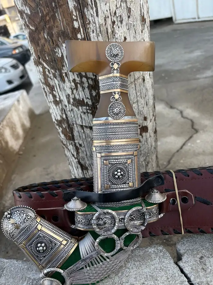 خنجر حك زراف فضه مشروطه 0