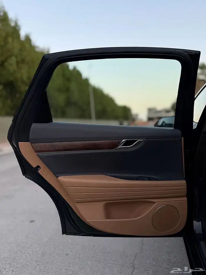 جينسس V6 الوان مميزه بدي محركات بحالة الوكالة 31