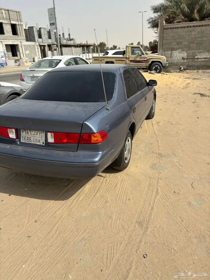كامري موديل 2000 4