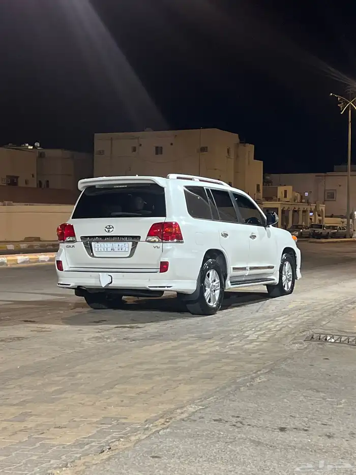 لاندكروزر 2015 بدي وكاله مالك واحد 0