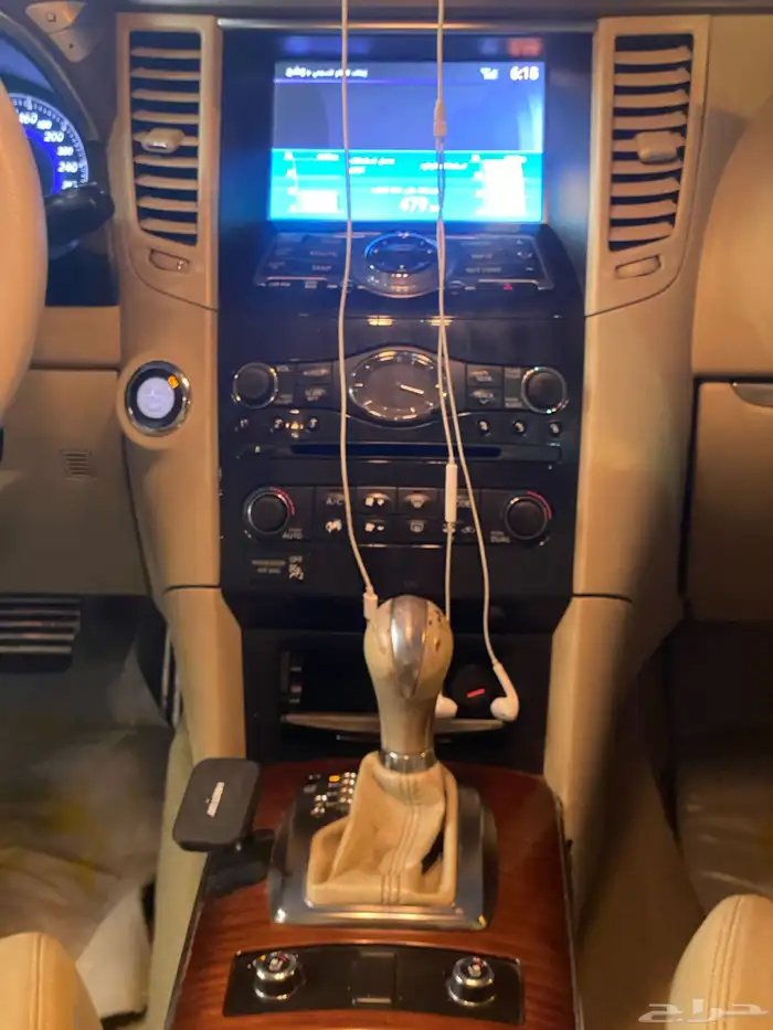 انفنتي QX70 فل كامل للبيع موديل 2013 6