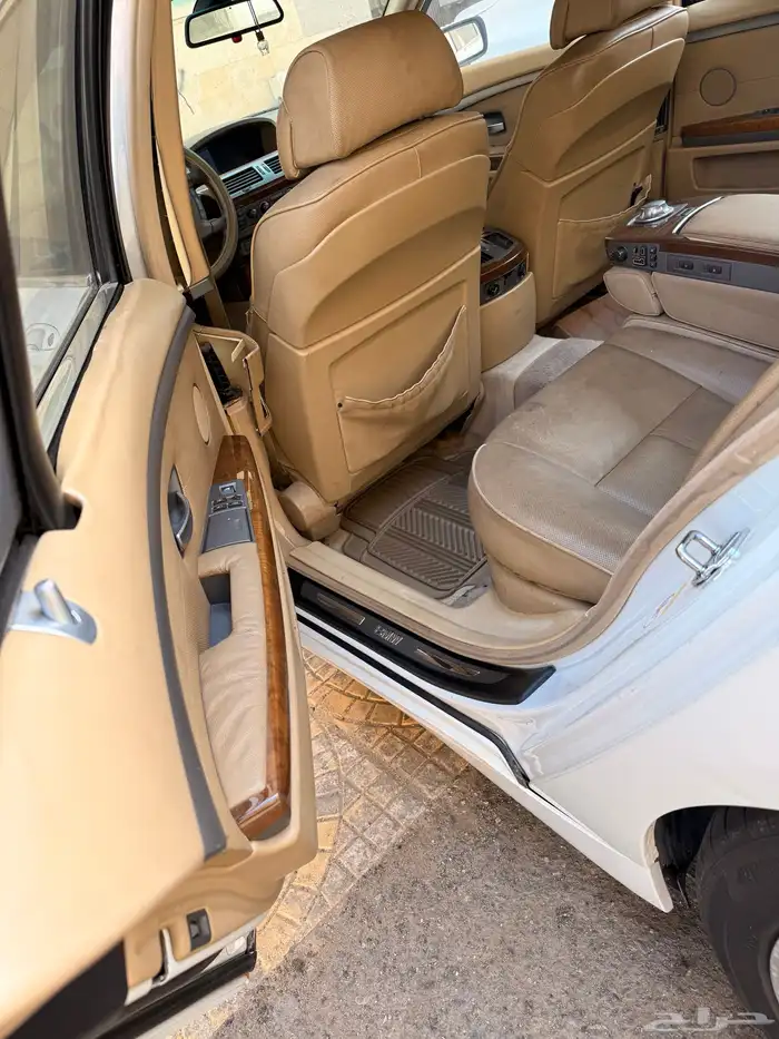 بي ام الفئة السابعة 2003 5