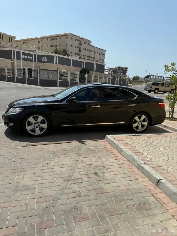 لكزس 460L موديل 2012 سعودي فل كامل 5