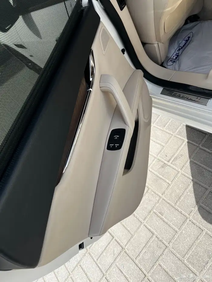 Maserati Quattroporte GTS Black Edition v8 twin turbo 15