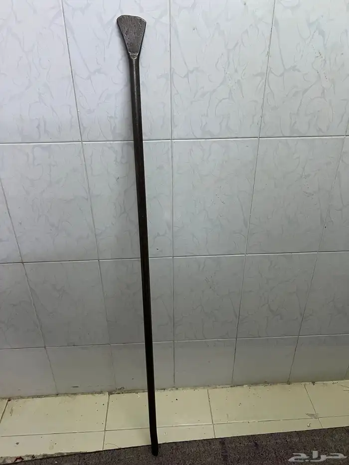 عتله لقلع النخيل حديد صلب 141 سم طول تتوفر برأس عريض و مدبب 0