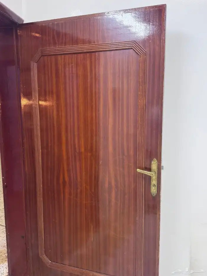 باب للبيع 0
